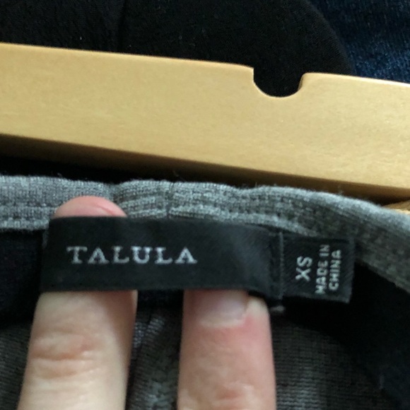 Aritzia Talula Vandell Cross Back Dress - Picture 4 of 4